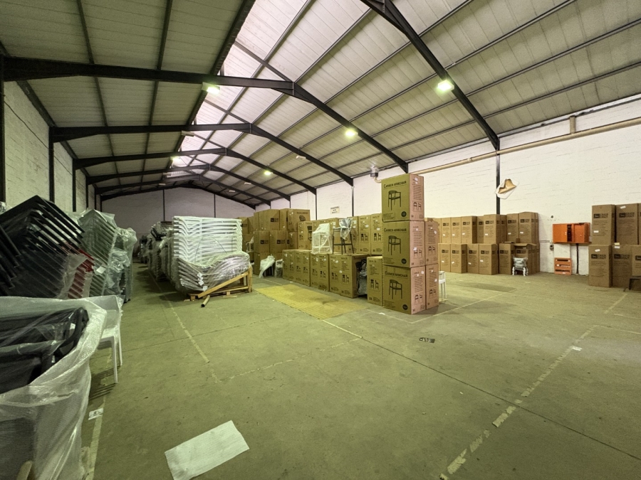 To Let commercial Property for Rent in Montague Gardens Western Cape
